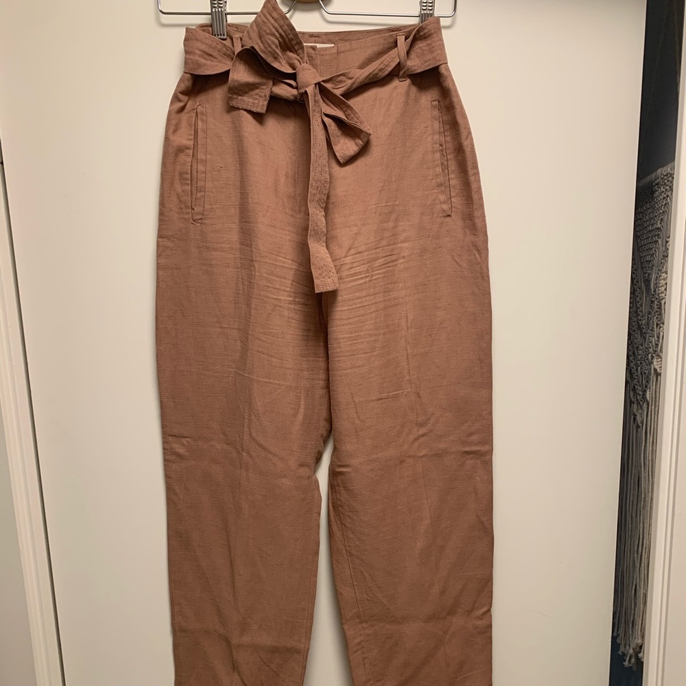 Aritzia / Wilfred Tie Front Pant